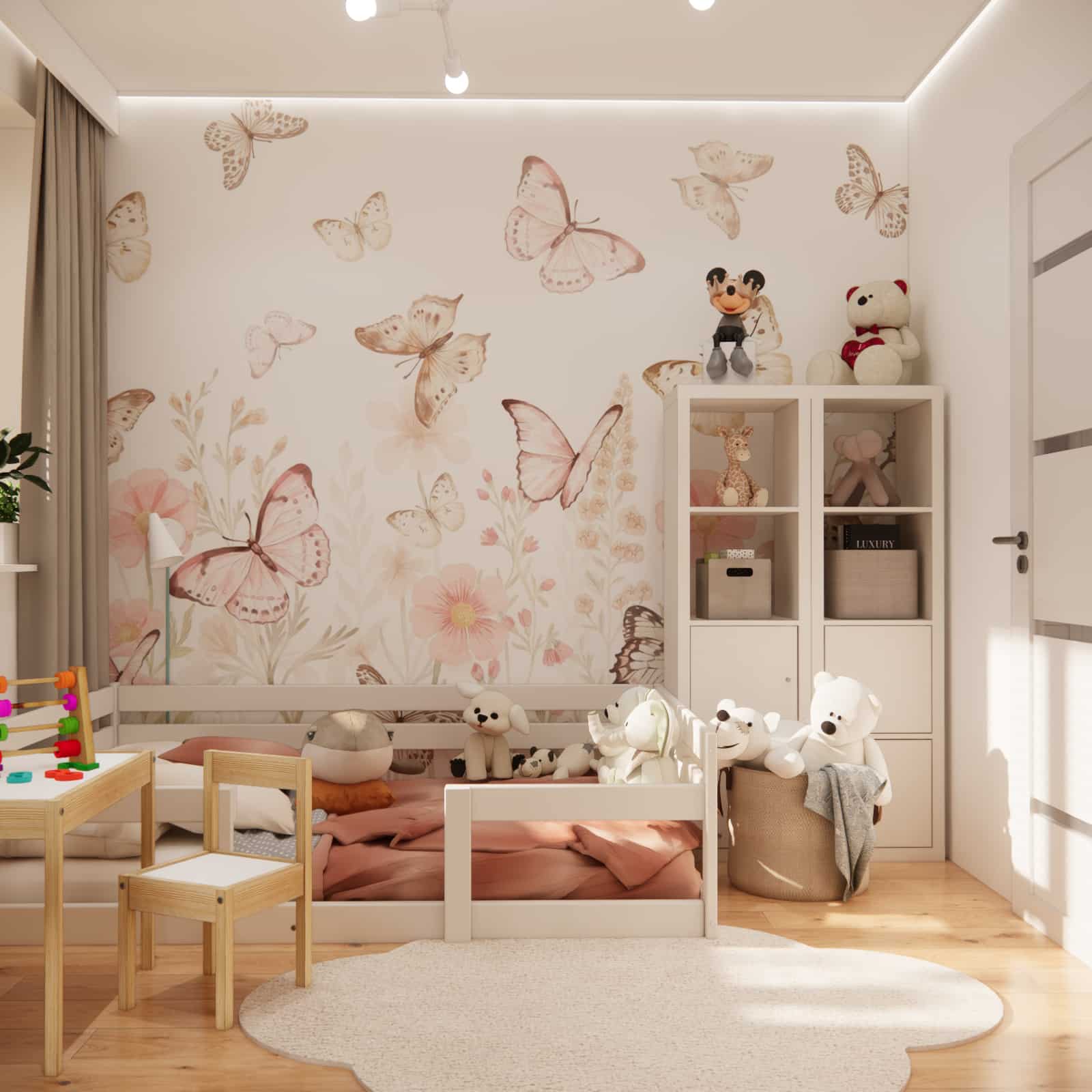 Wolna przestrzeń do zabawy w małym pokoju dziecięcym 7–8 m²